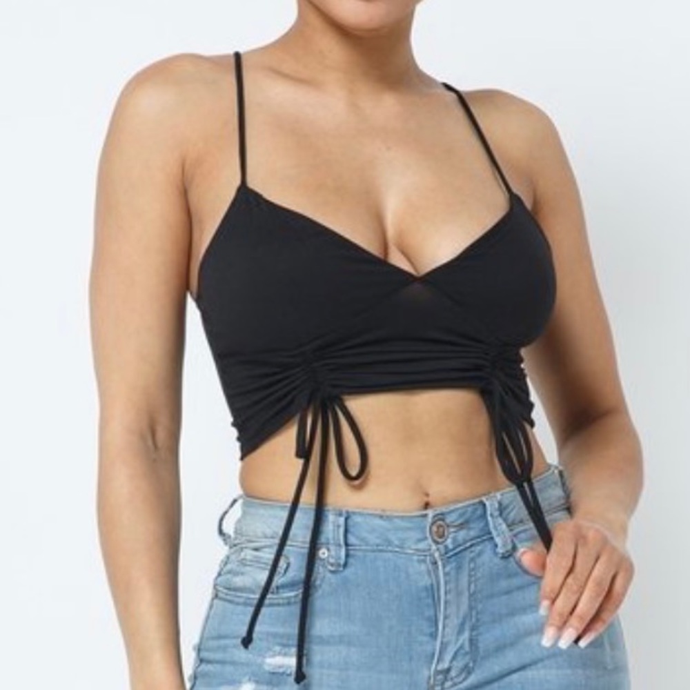 Sleeveless crop top